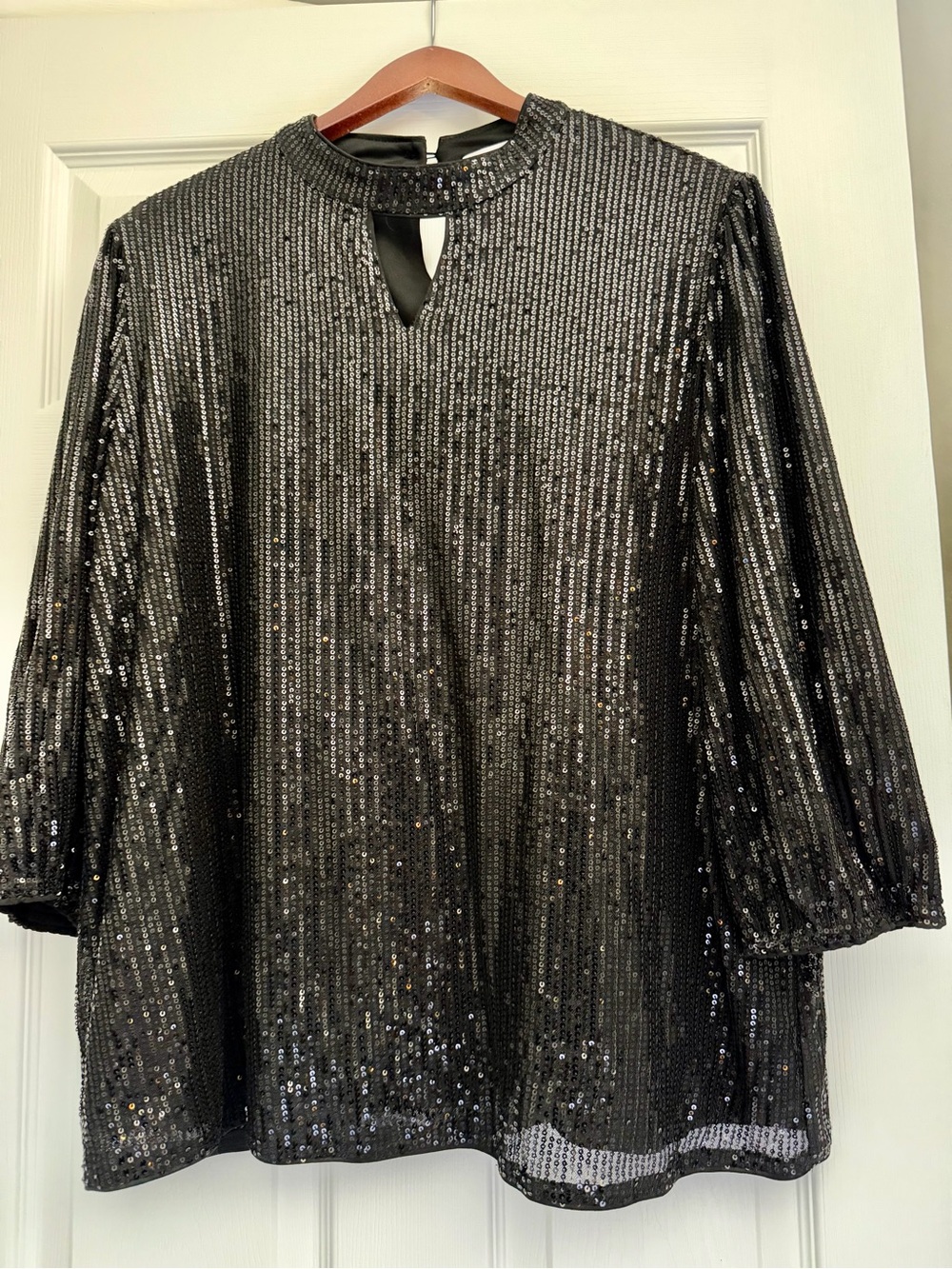 Women's Black Sequin 3/4 Sleeve Keyhole Blouse